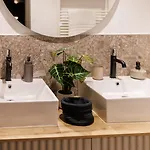 Hotel Robida & Crni Kal