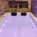 Hotel Robida &