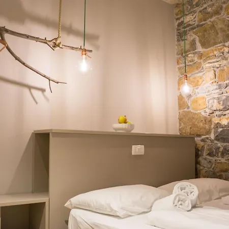 Robida & Hotel
