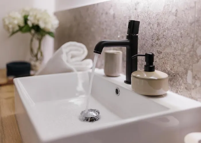 Robida & * Črni Kal