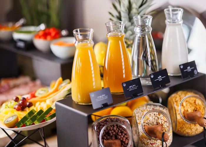 Hotel Robida & Črni Kal